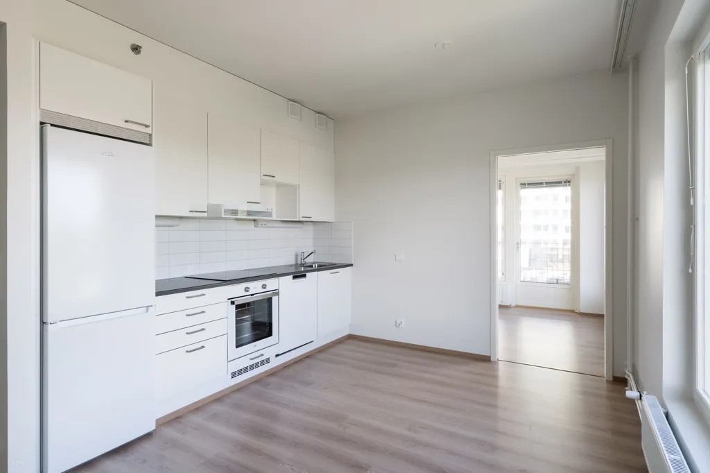 Cuisine - Modern Flat with Balcony in Munkkivuori, Helsinki