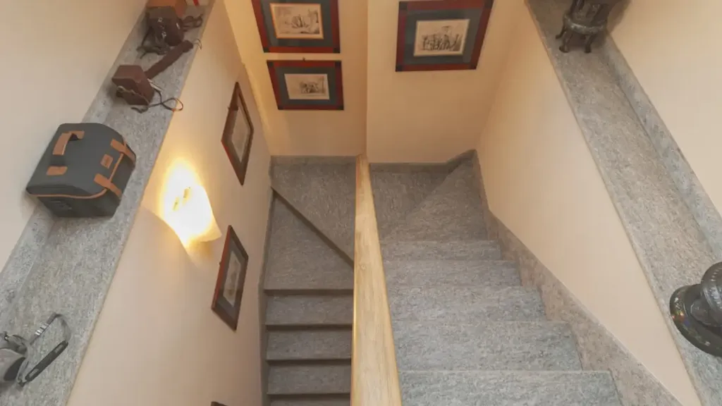 Pièces - Historic Villa with Panoramic Views in Grignasco