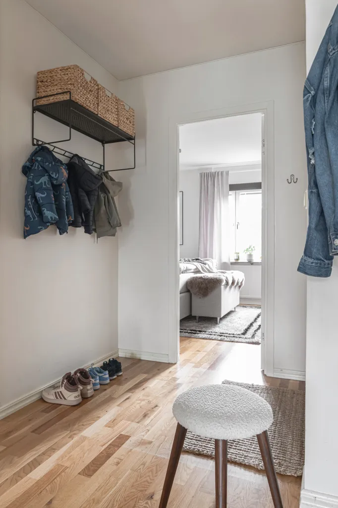 Entrée - Renovated Apartment with Balcony on Frontgatan