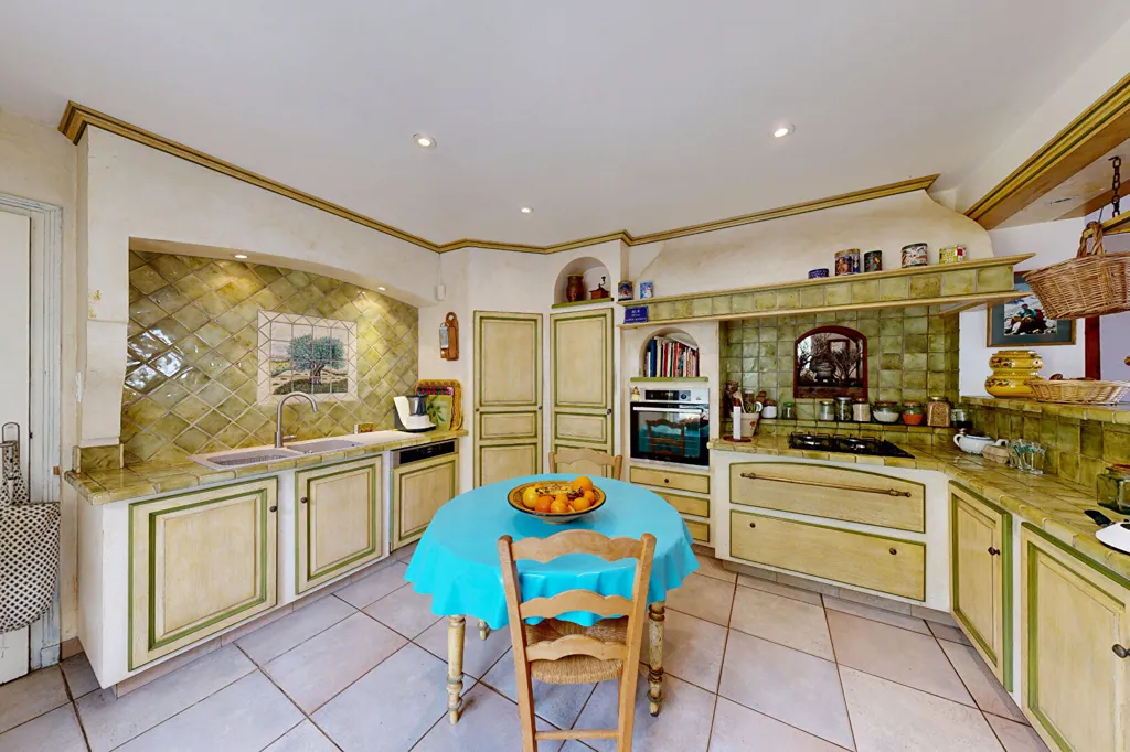 Cuisine - Maison de Caractère avec Vue Panoramique à Venasque