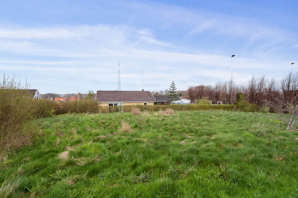 Jardin - Building Plot with Sports View in Hesselager