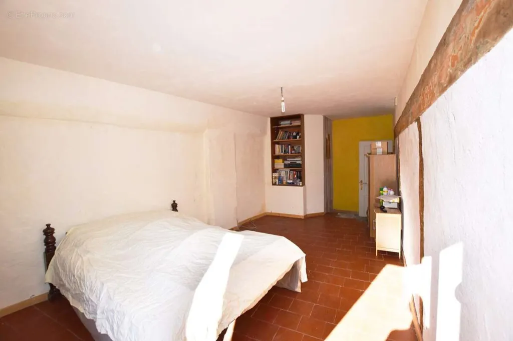 Chambres - Maison de village avec terrasse à Chamborigaud