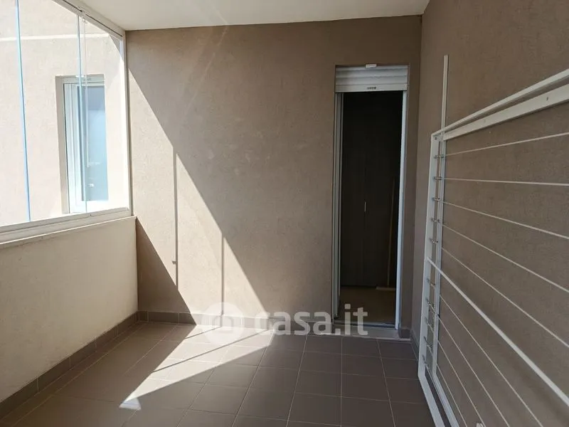 Balcone - Modern Studio with Balcony in Bari