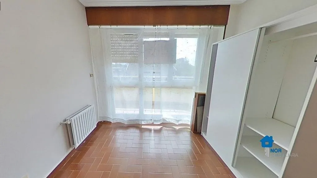 Toad - Beachfront Apartment with Terrace in Laredo