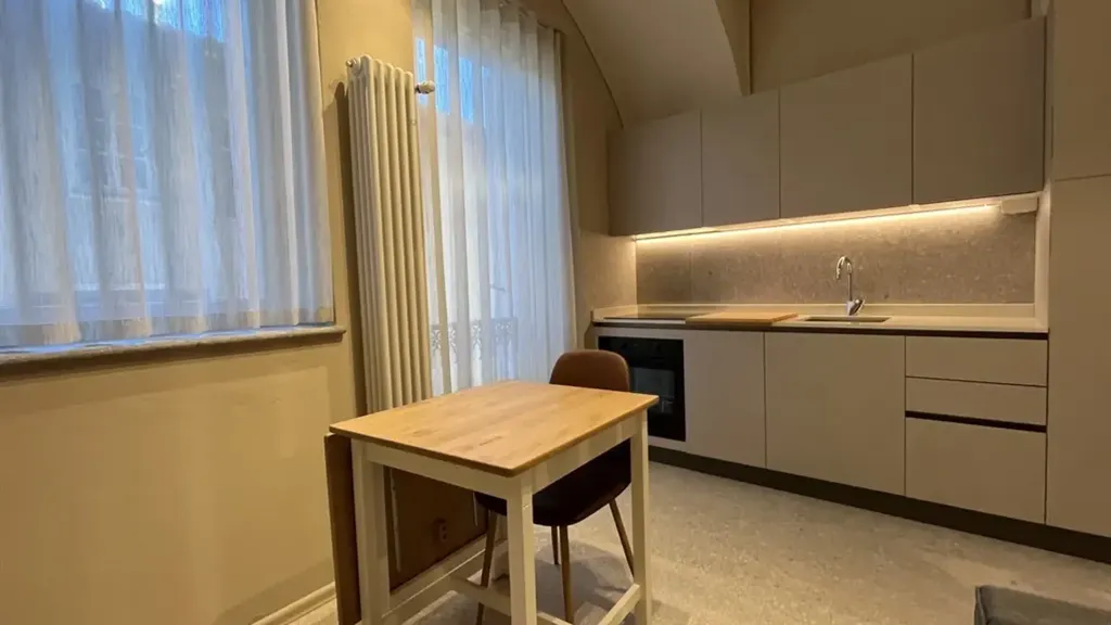 Köök - Architecturally Refined Studio in Mondovì