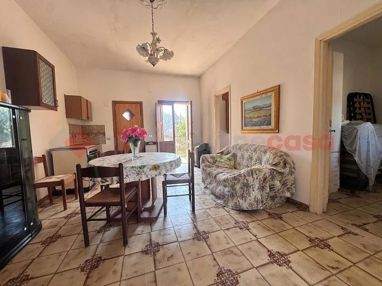 Salle à manger - Villa with Garden near Pulsano