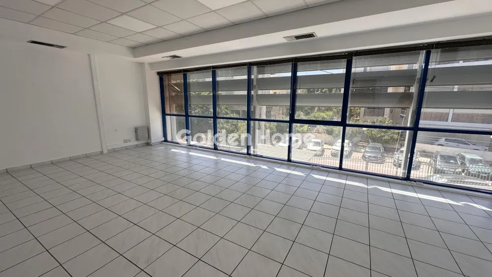 Toad - Modern Office Building with Tech Amenities in Alimos Centre
