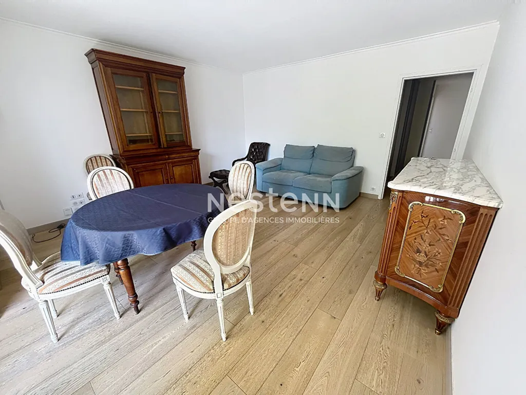 Söögituba - Bright 3-Bed Flat with Balcony in Issy
