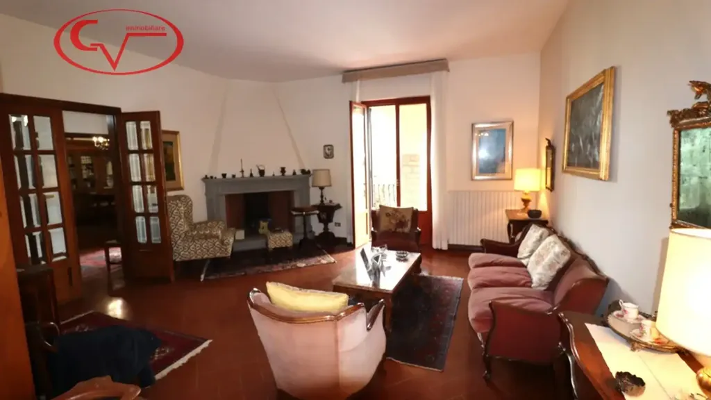 Séjour - Villa with Private Garden in Montevarchi