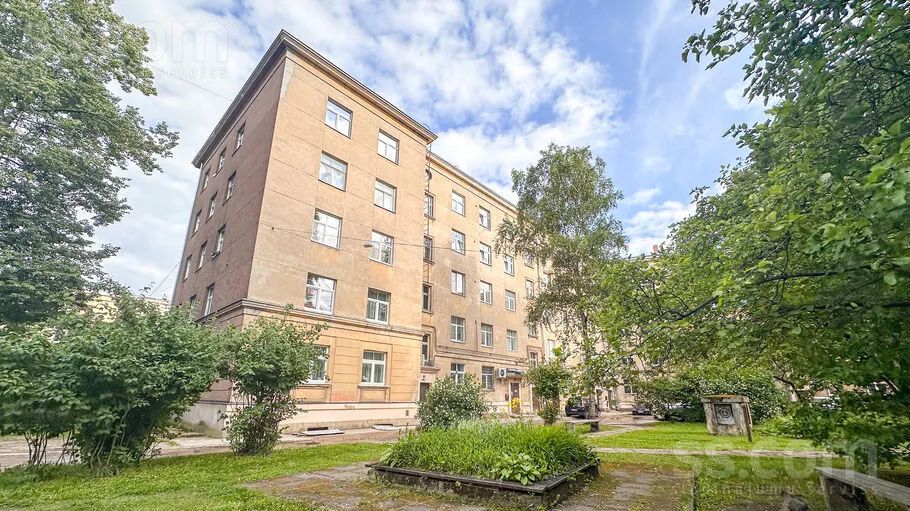 Jardin - Warehouse with Office Space in Riga Centre