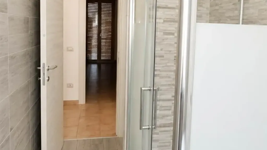 Bathrooms - Bright Two-Bedroom Apartment in Pioltello
