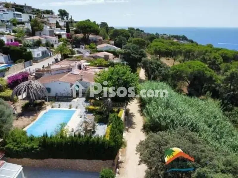 Vue aérienne - Chalet with Pool and Solar Panels in Cala Canyelles