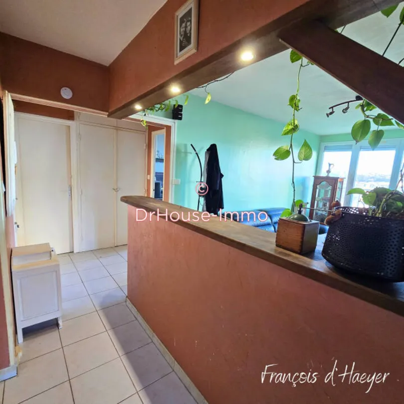 Entrée - Appartement avec Potentiel d'Extension à Dieppe