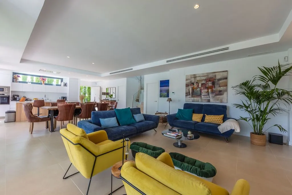 Séjour - Contemporary Villa with Sea View in La Duquesa