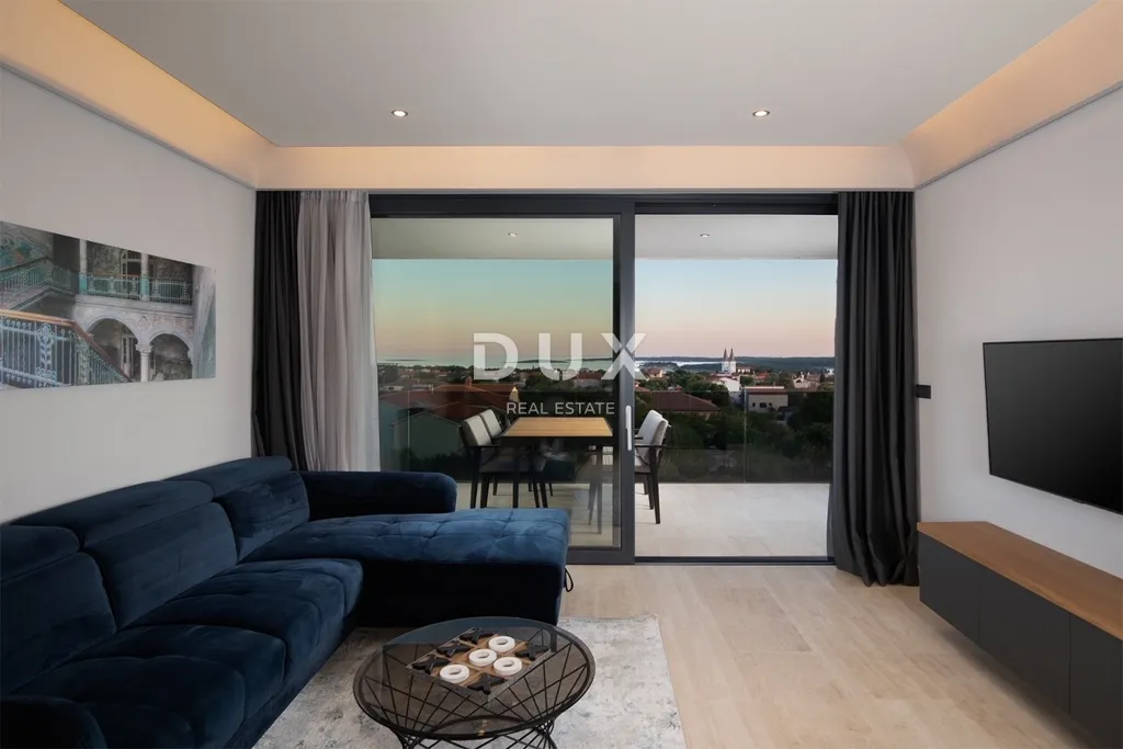 Living Room - Luxury Penthouse with Sea View in Medulin