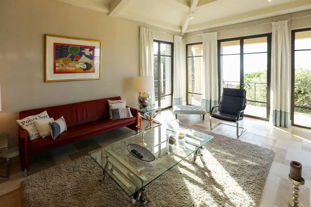 Elutuba - Luxury Villa with Sea View in Antibes