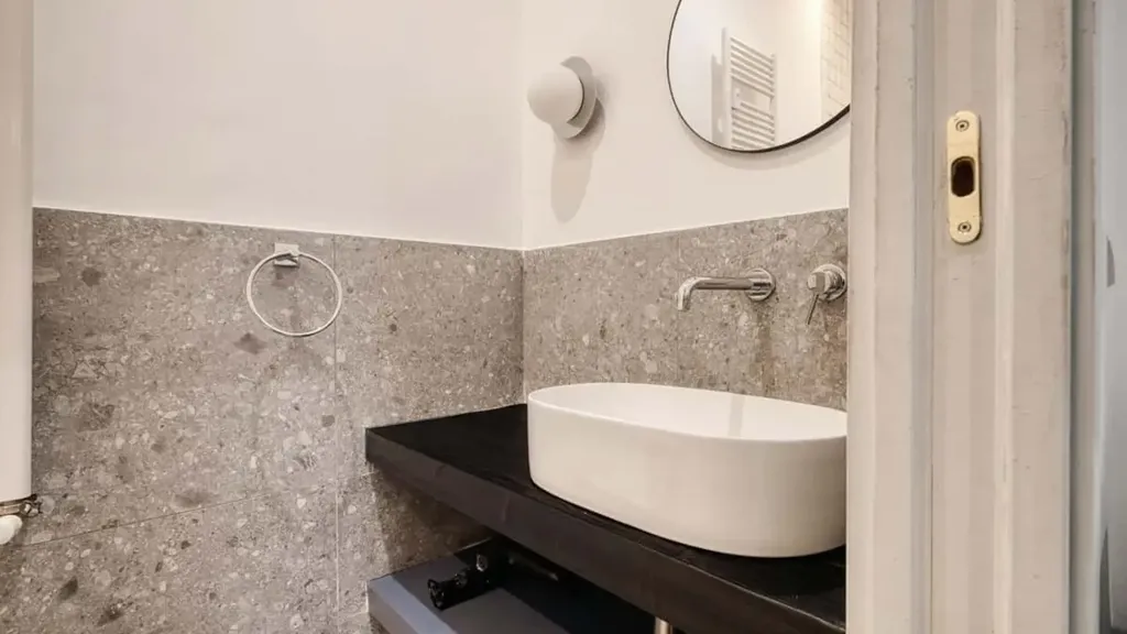 Salles de bain - Loft with Open Kitchen in Porta Vittoria, Milan