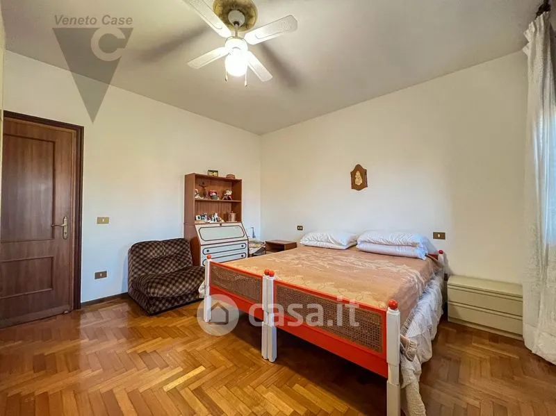 Camere da letto - Independent House with Workshop in Cona