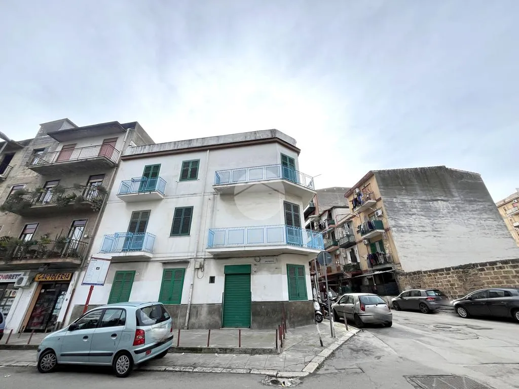Esterno - Studio Flat for Sale with Balcony in Palermo