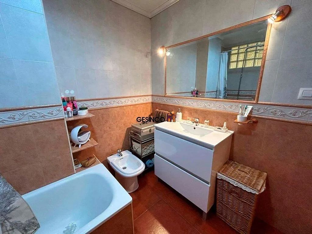 Salles de bain - Duplex with Terrace and Balcony in Manuel