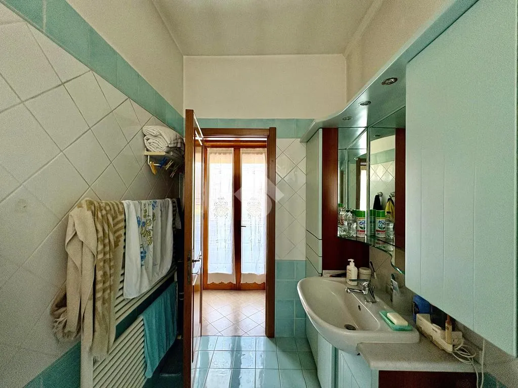 Vannitoad - Central Bifamiliare with Private Garden in Adro