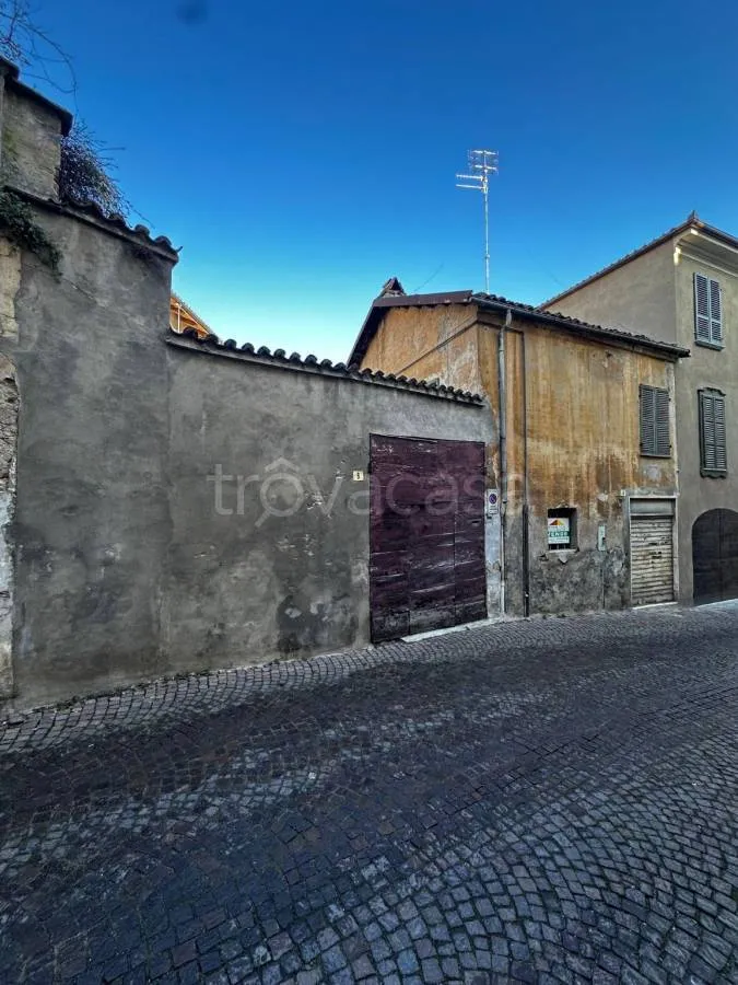Välivaade - Independent House with Garden in Saluzzo Centre
