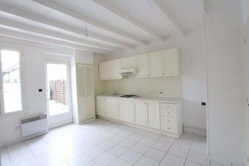 Maison 3 pièces à Jussy-Le-Chaudrier