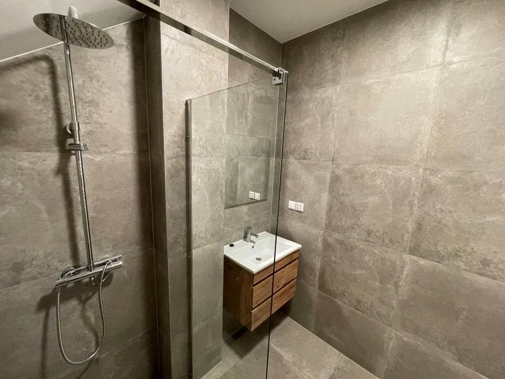Vannitoad - Renovated Student Apartment in Delfshaven