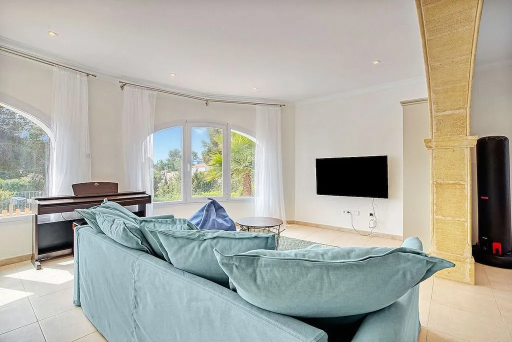 Living Room - Chalet with Sea View and Pool in Cap Martí