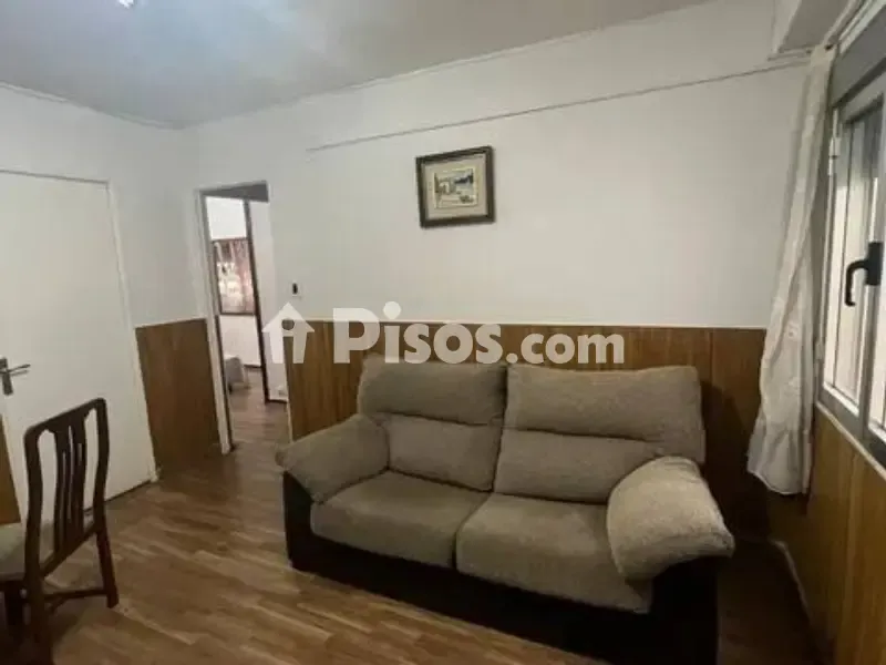 Séjour - Semi-Reformed Flat in Hospital-Nuevo Centre