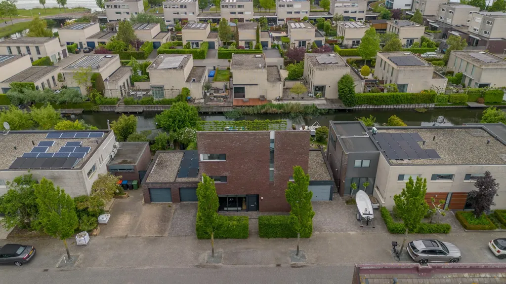7-toaline maja asukohas Bergen Op Zoom