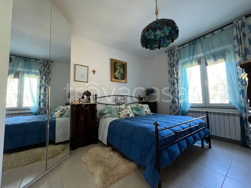 Magamistoad - Semi-Detached House with Pool near Pesaro