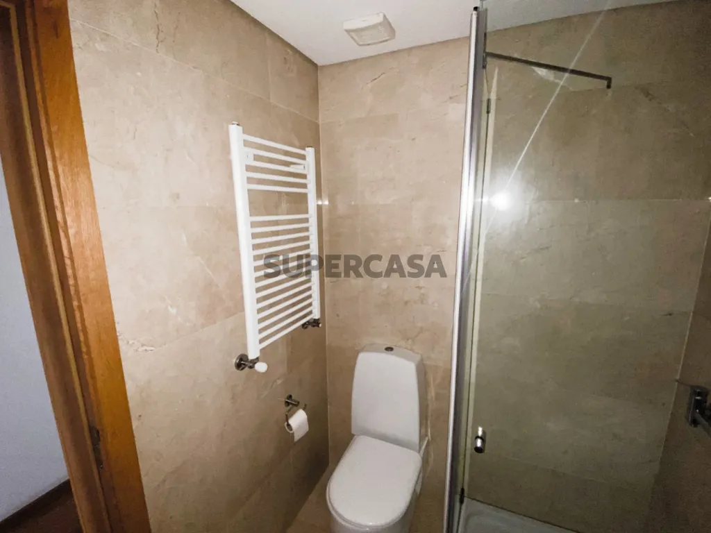 Vannitoad - Duplex T4+1 with Sea Views in Matosinhos