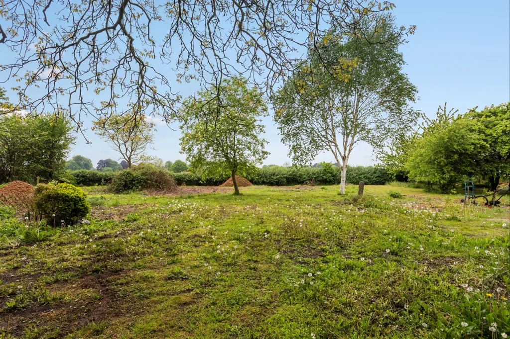 Giardino - Land Villa with Two Units in Ejlby Lunde