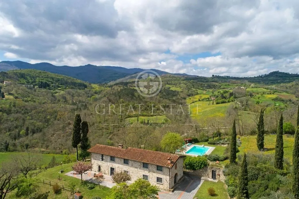 Õhuvaade - Tuscan Farmhouse with Pool in Mugello