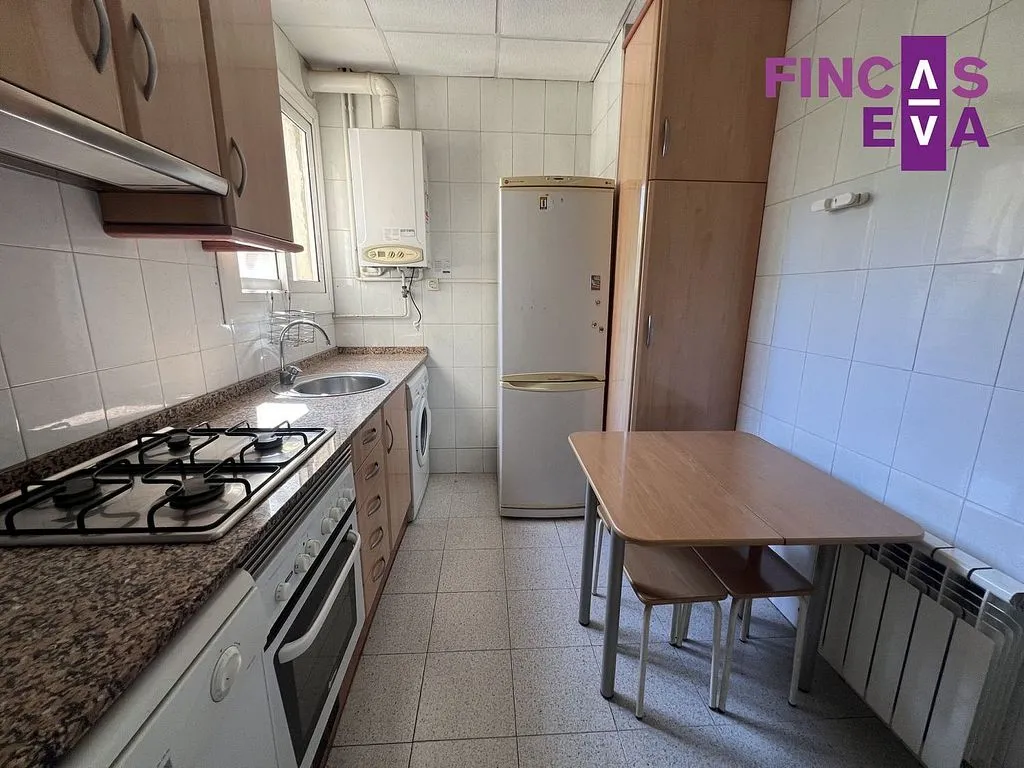 Köök - Apartment with Parking in El Baix Guinardó