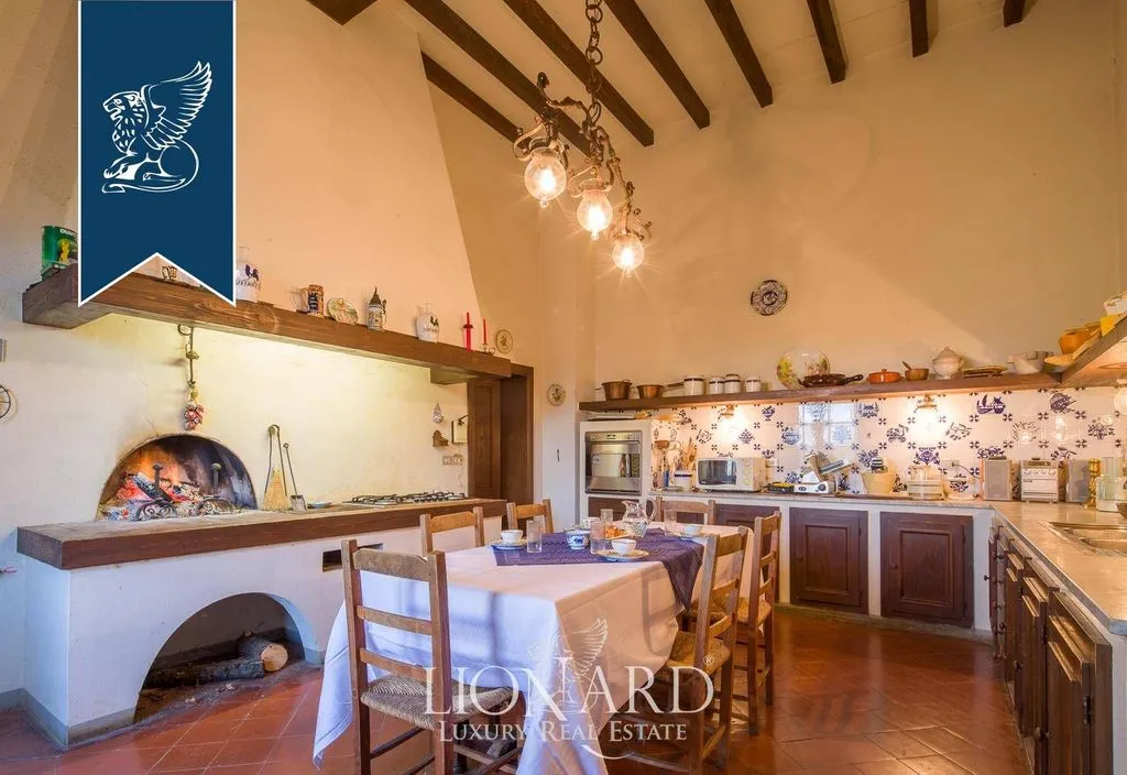 Salle à manger - Historic Villa with 360° View in Zola Predosa