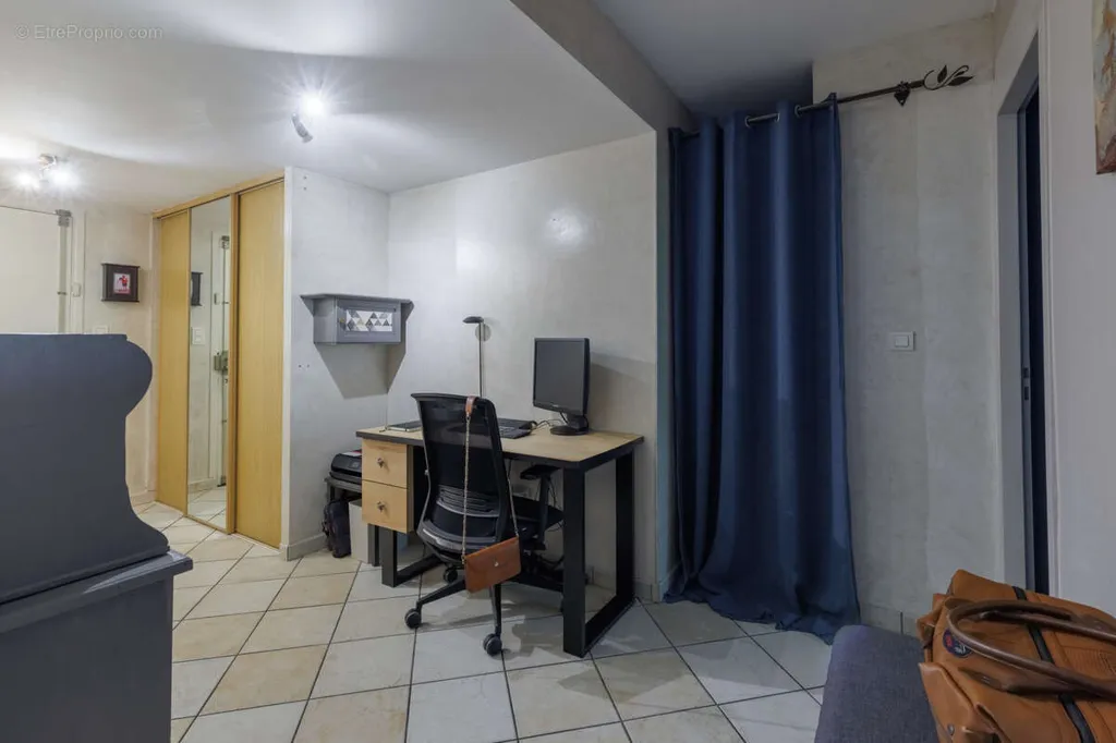 4-toaline korter asukohas Lyon-2e