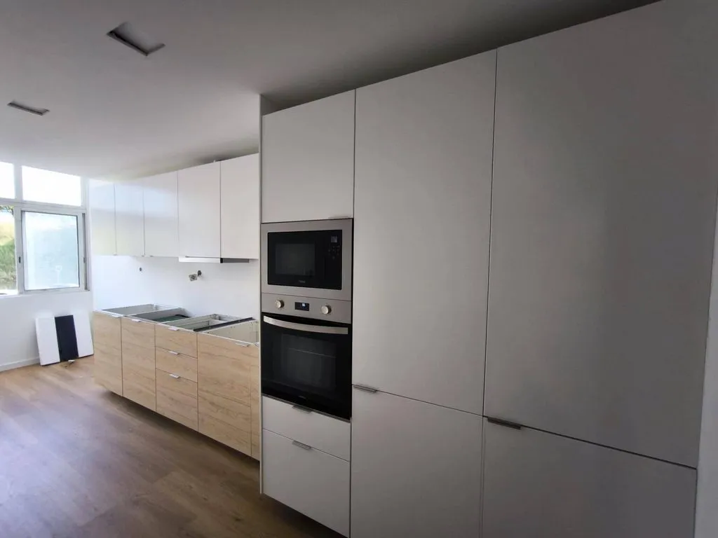 Cucina - Luxury Flat with Balcony in Odivelas, Lisbon