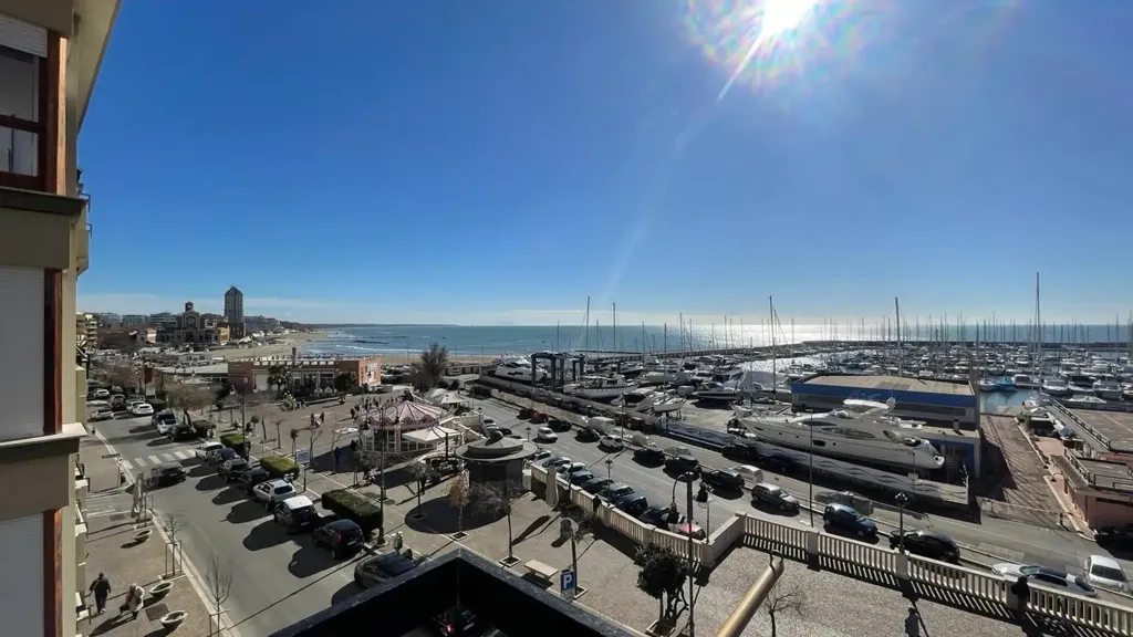 Balcon - Apartment with Sea View in Nettuno