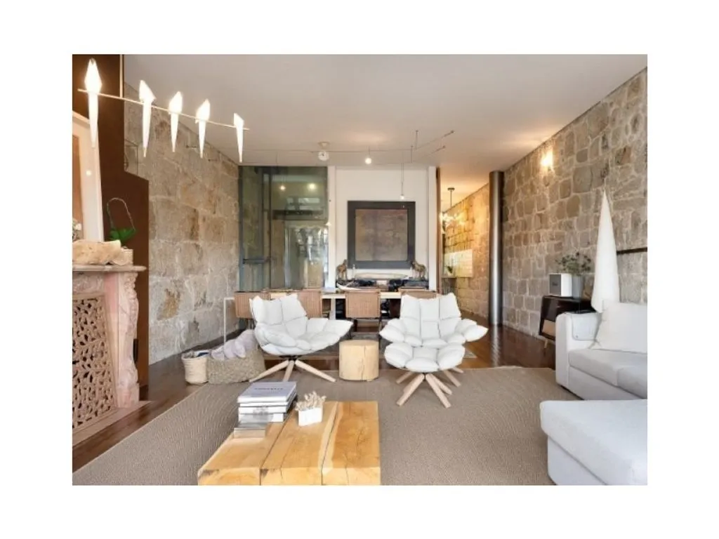 Living Room - Luxury Apartment with Pool in Porto