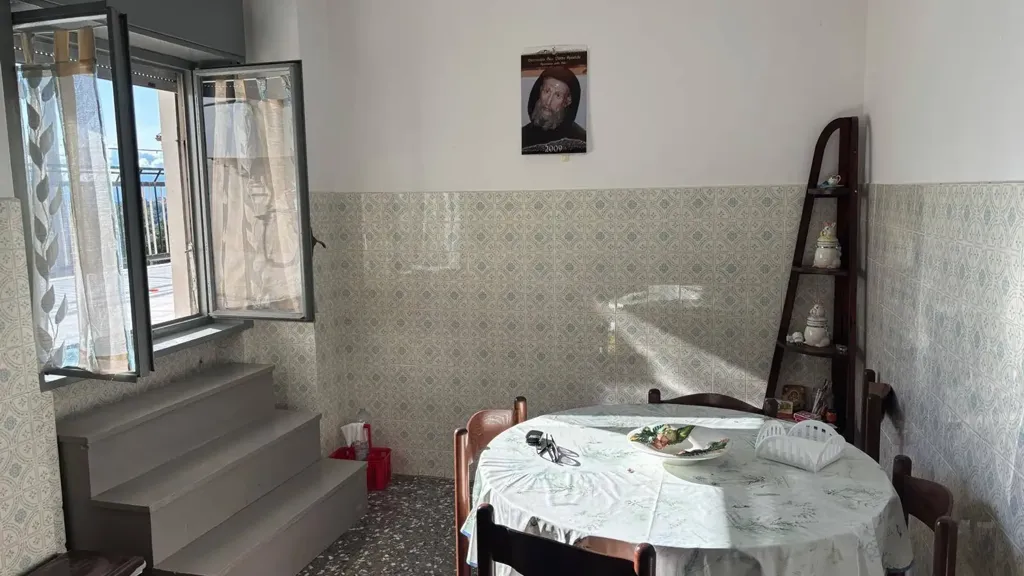 Söögituba - Apartment with Terrace in Celico