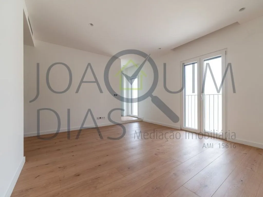 Pièces - Luxury House with Private Garage in Sintra