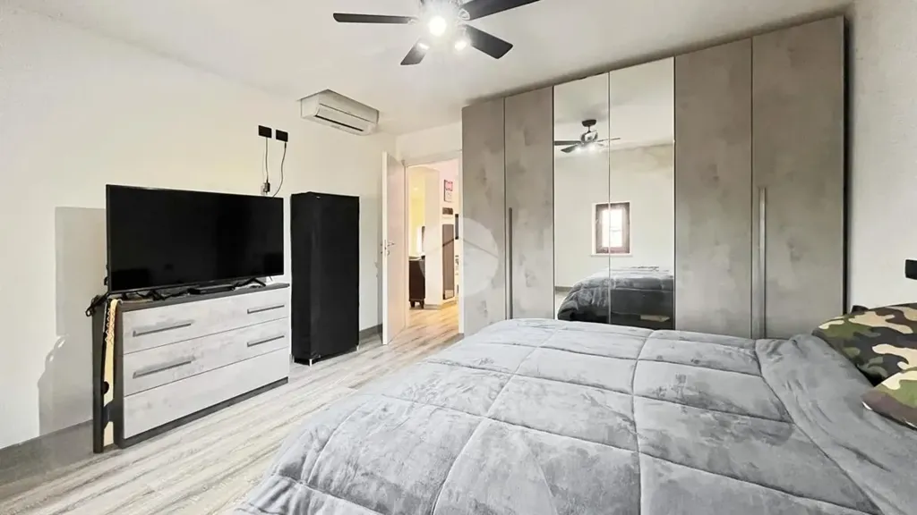 Chambres - Independent House with Garden in Zevio Centre