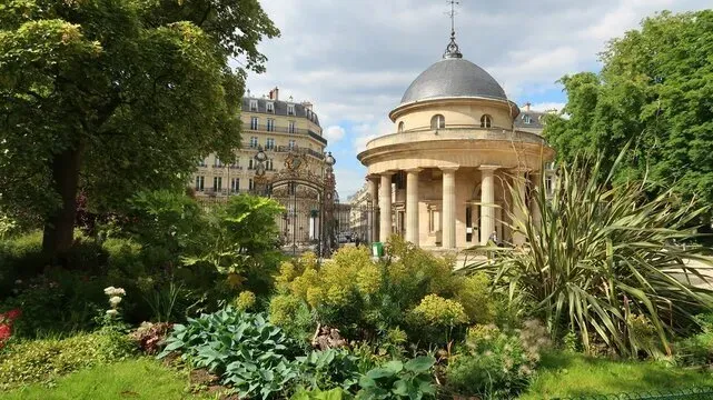 Maison de Maître avec Terrasse et Vue sur Paris