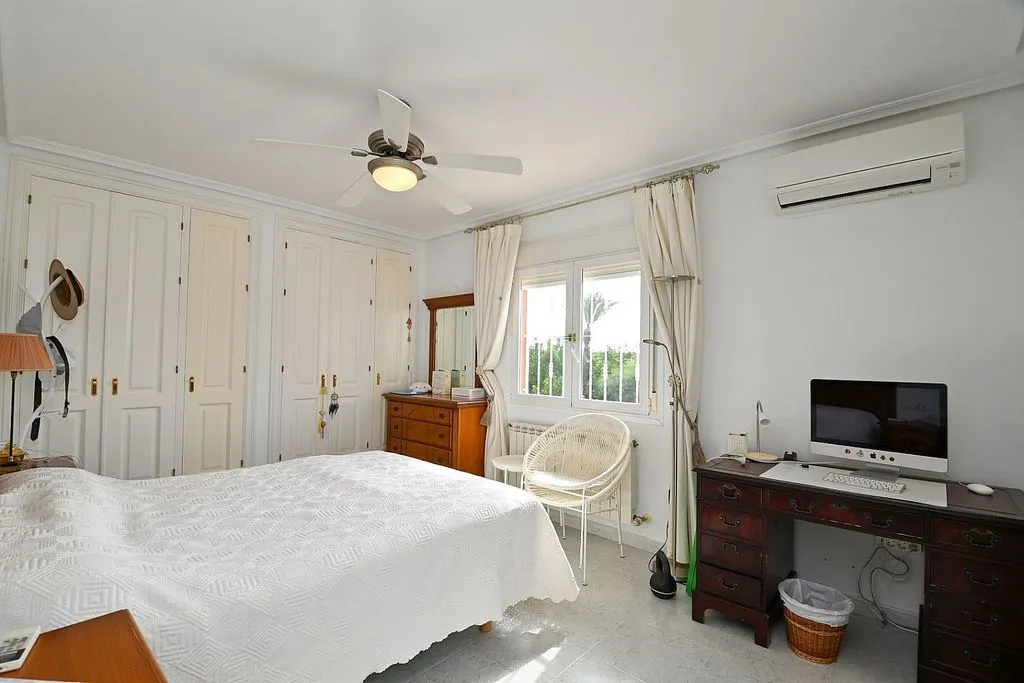 Magamistoad - Villa with Golf View in Campoamor