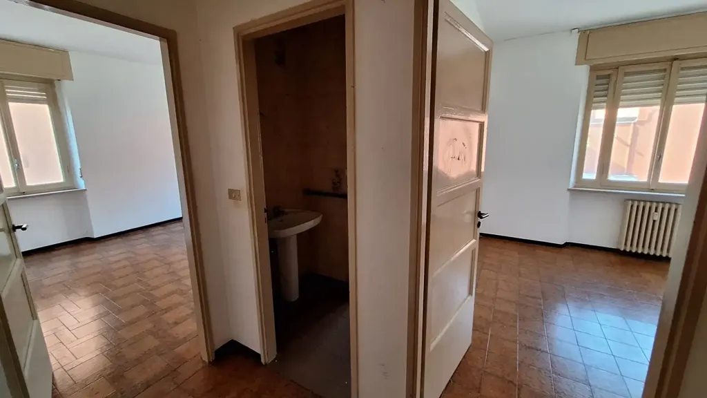 Pièces - Apartment with Balcony in Casale Monferrato