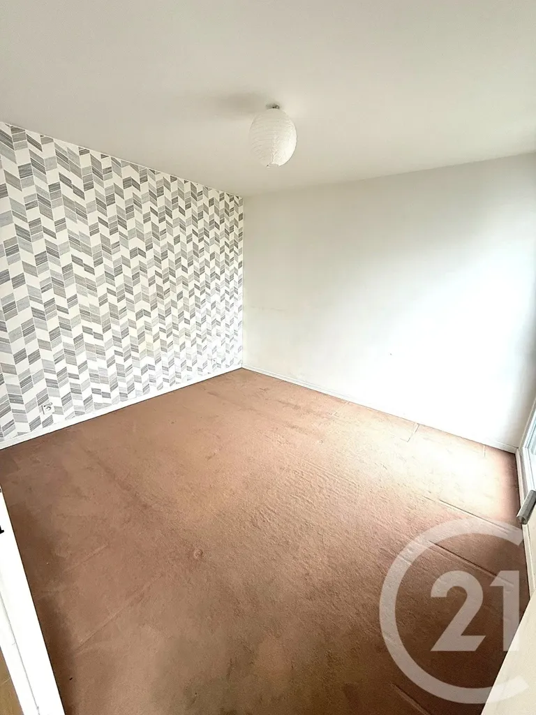 Chambres - Appartement F2 avec Terrasse à Bezons