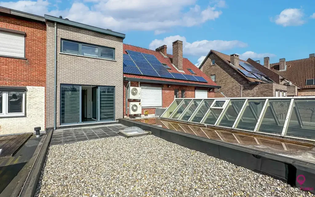 Terrace - Mixed-Use Property with Garden in Beringen Centre