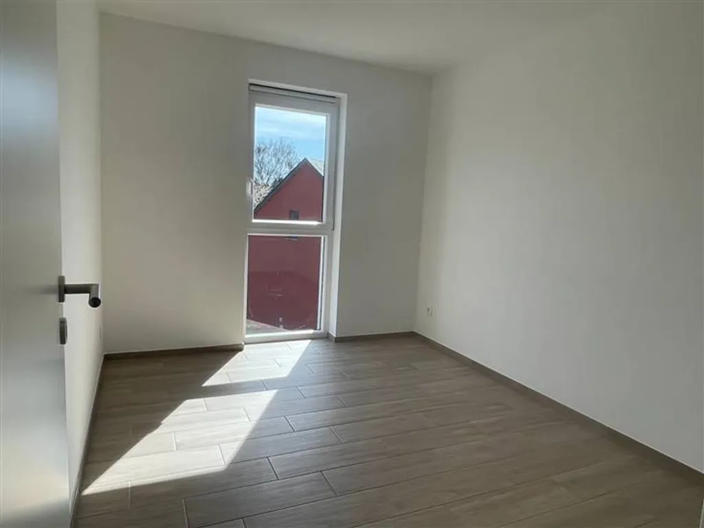 Toad - New Apartment with Terrace in Vaux-Sur-Sûre